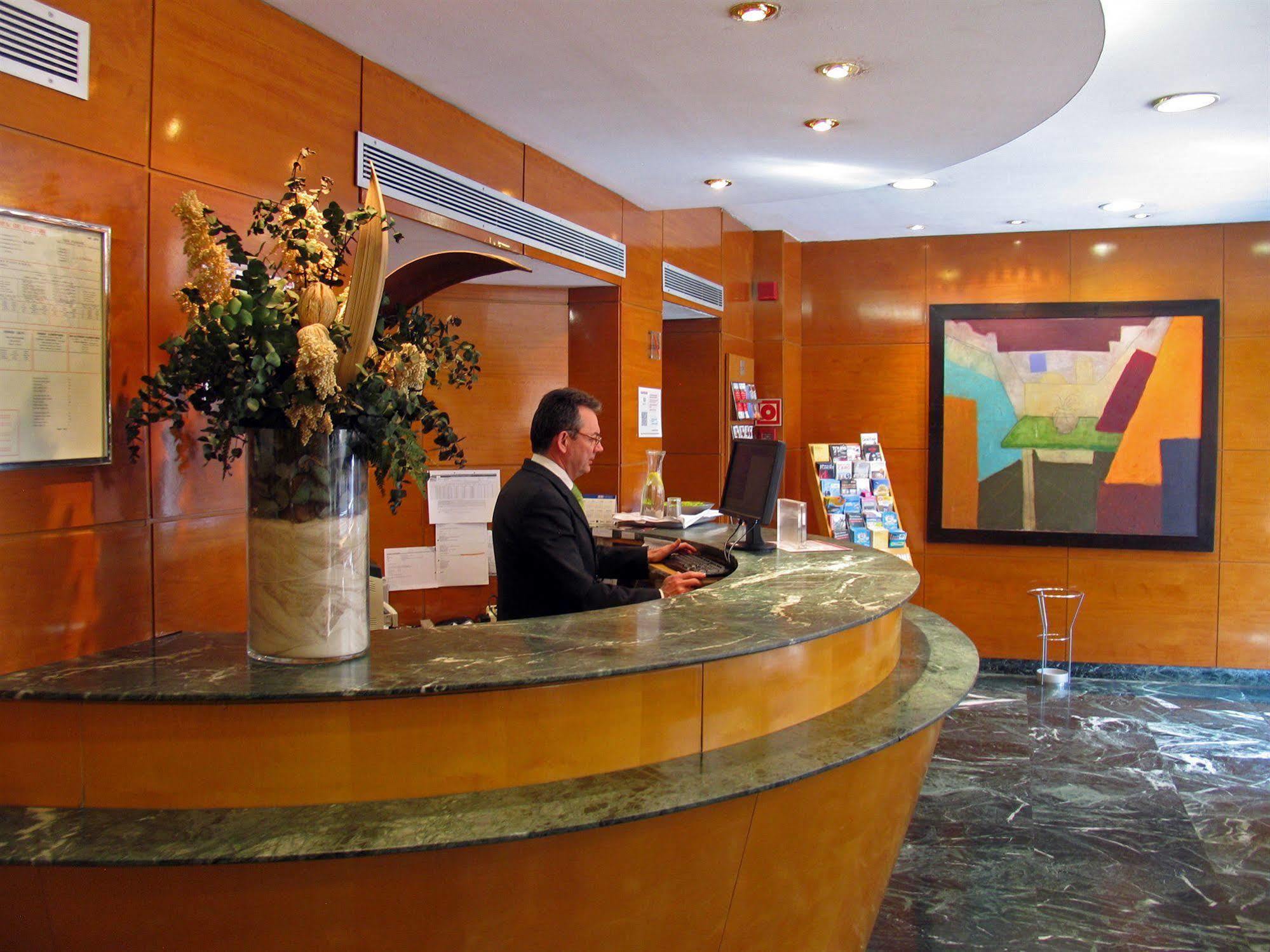 Hotel Pedralbes Barselona Dış mekan fotoğraf