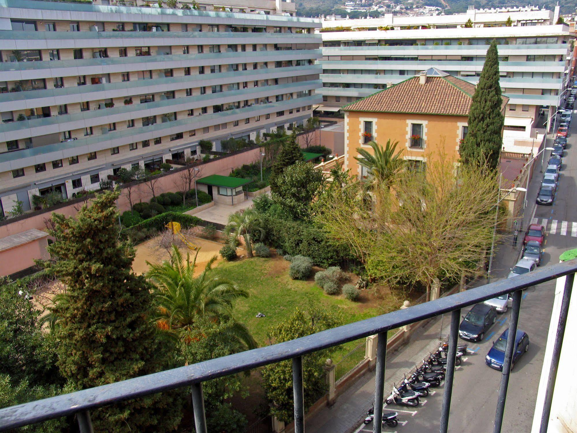Hotel Pedralbes Barselona Manzara fotoğraf