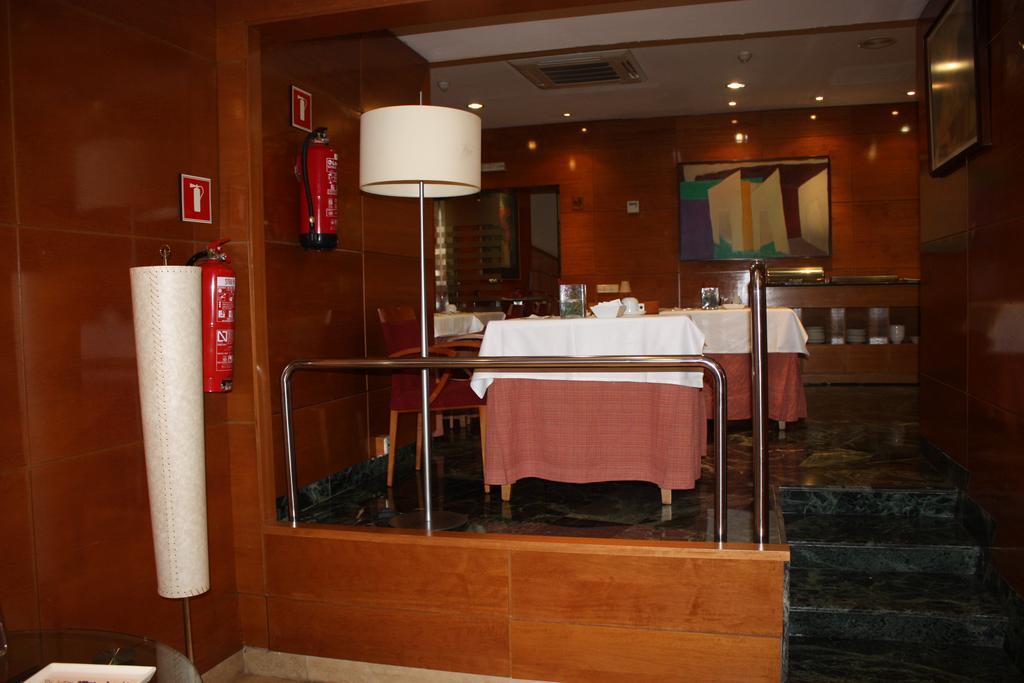 Hotel Pedralbes Barselona Dış mekan fotoğraf